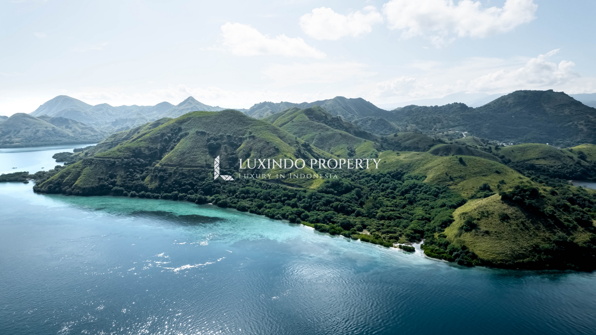 LABUAN BAJO - PREMIUM BEACHFRONT LAND IN WARLOKA (FHL558)